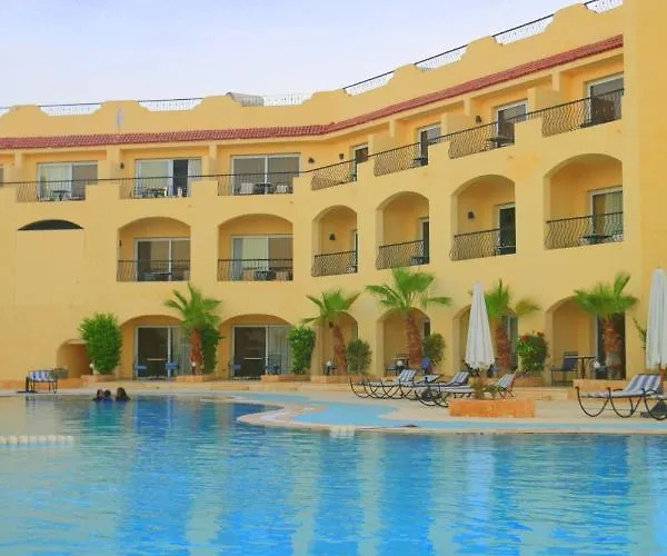 Royal Naama Bay Resort 3*