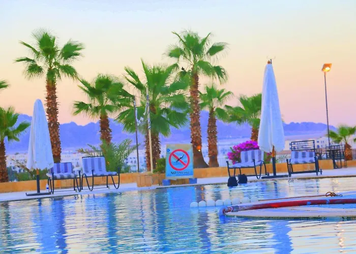 Royal Naama Bay