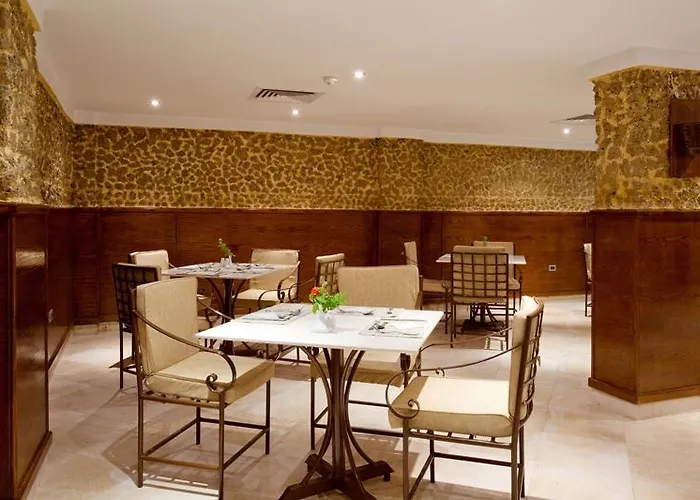 Resort Royal Naama Bay 3*