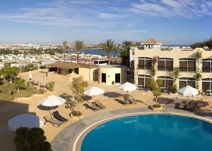 Royal Naama Bay Resort 3*